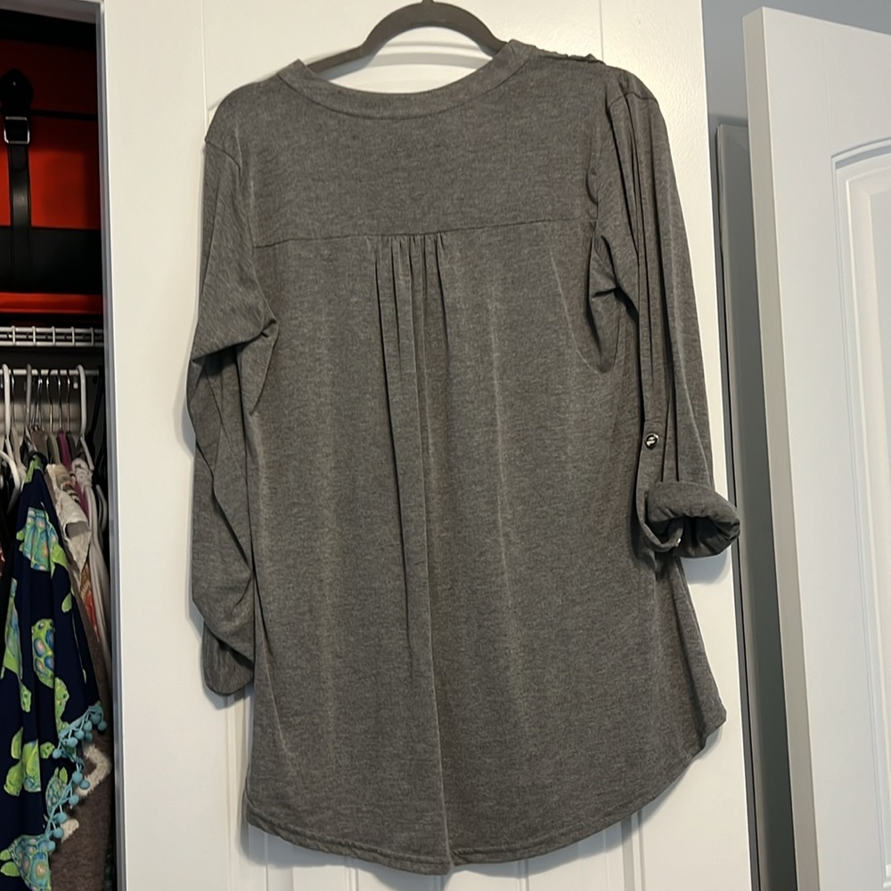 Shirt - Picture 4 of 4